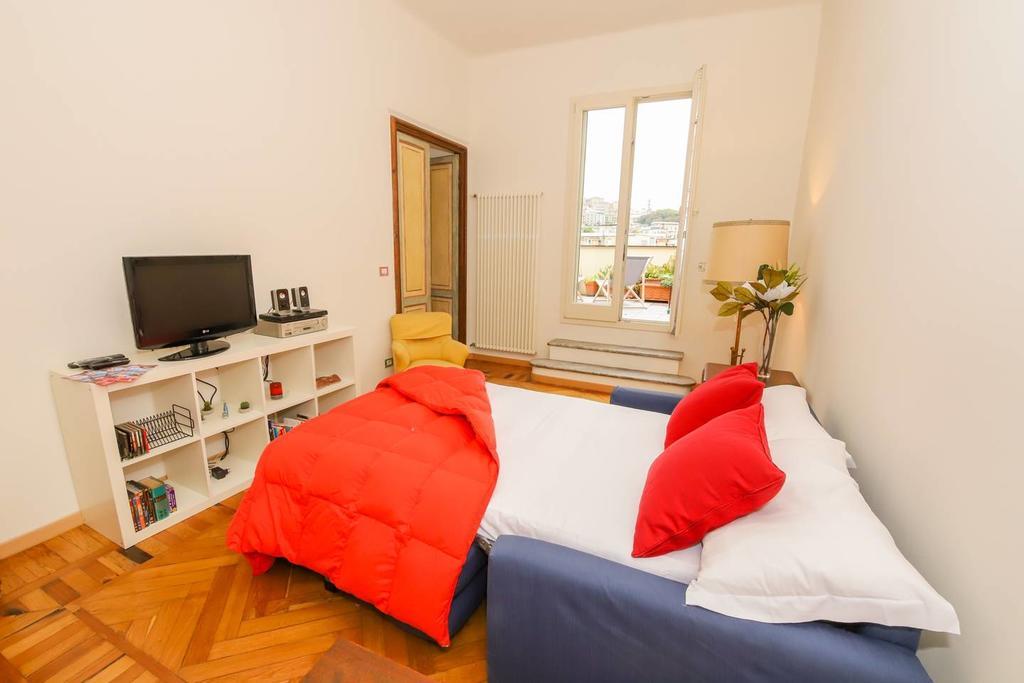 Altido Apt For 3 With Rooftop Balcony And Lovely Cityview Cenova Dış mekan fotoğraf