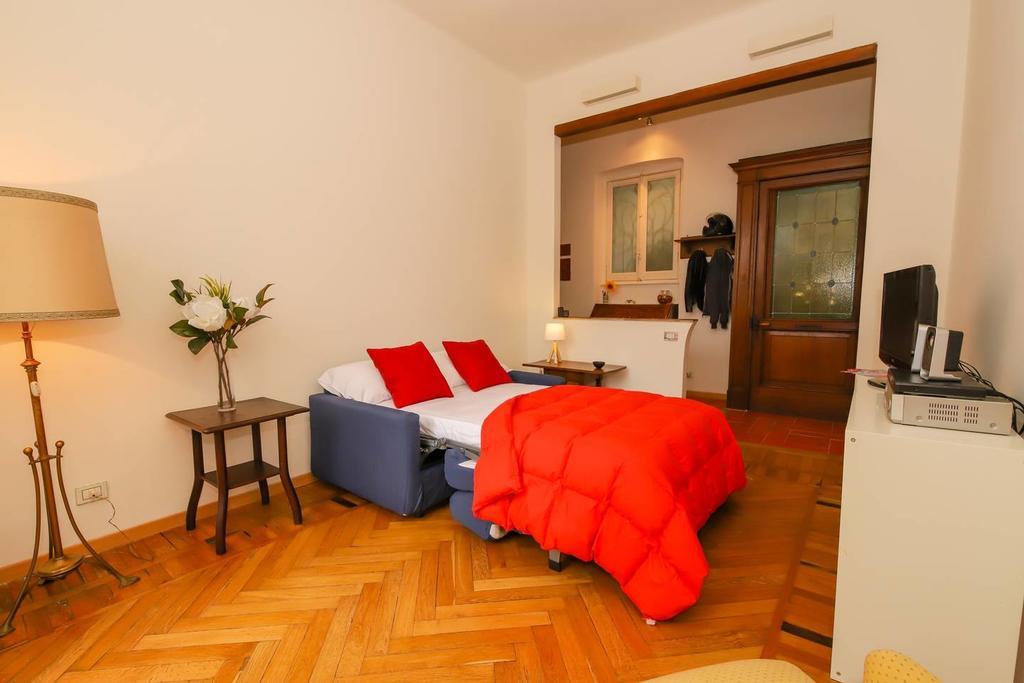 Altido Apt For 3 With Rooftop Balcony And Lovely Cityview Cenova Dış mekan fotoğraf